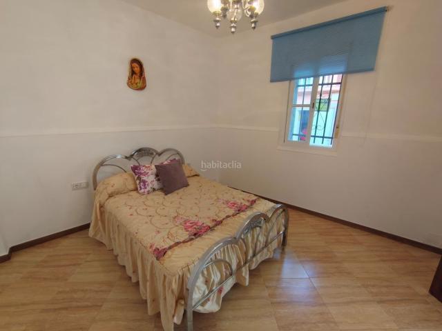 Casa en venta en Calamonte. Casa de Pueblo de 293m Construidos Amplio Patio Trasero con Potencial y Vivienda con Grandes Dimensiones. Casas.