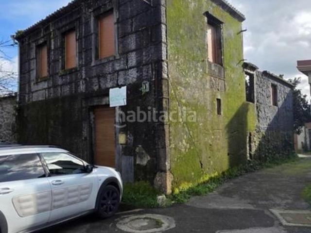 Casa en venta en Caldas de Reis. Oportunidad Única Casa con Proyecto Aprobado para Dos Apartamentos. Casas Caldas de.