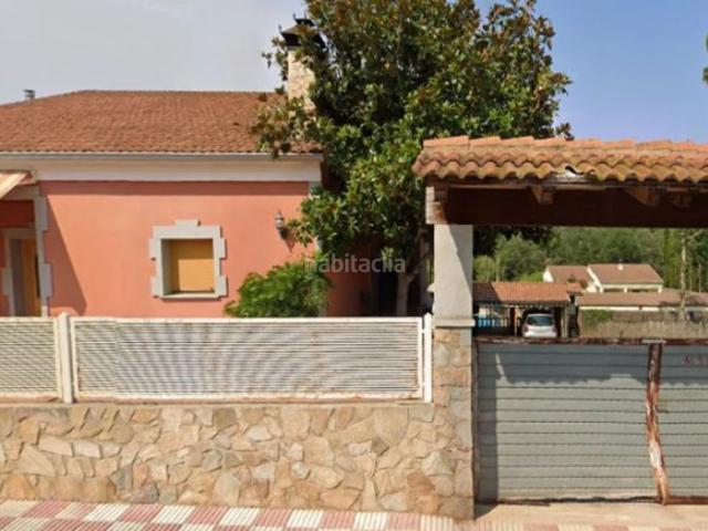 Casa en venta en Caldes de Malavella. Casa en Caldes de Malavella 219 m², 2 habitaciones. Casas Caldes de.