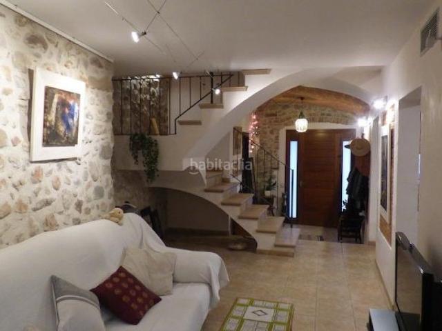 Casa en venta en Caldes de Montbui. espectacular casa rústica i céntrica. Casas Caldes de.