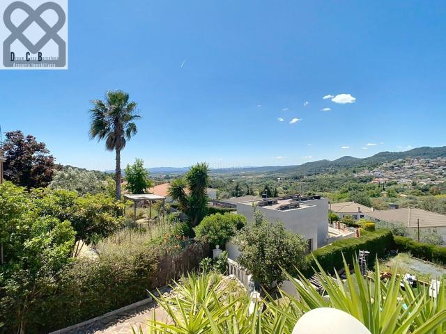 Casa en venta en Caldes de Montbui. ESPECTACULAR REFUGIO DE PAZ CON PISCINA Y VISTAS PANORÁMICAS EN CALDES DE MONTBUI. Casas Caldes de.