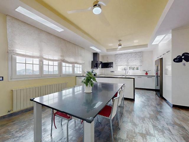 Casa en venta en Caldes de Montbui. Un Refugio Privado en el Corazón Termal del Vallés Oriental. Casas Caldes de.