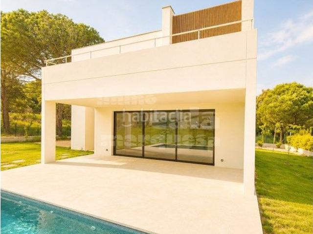Casa en venta en Calella de Palafrugell Costa Brava. Casa de nueva construcción en zona Prat Xirlo, Calella de Palafrugell. Casas Calella de.