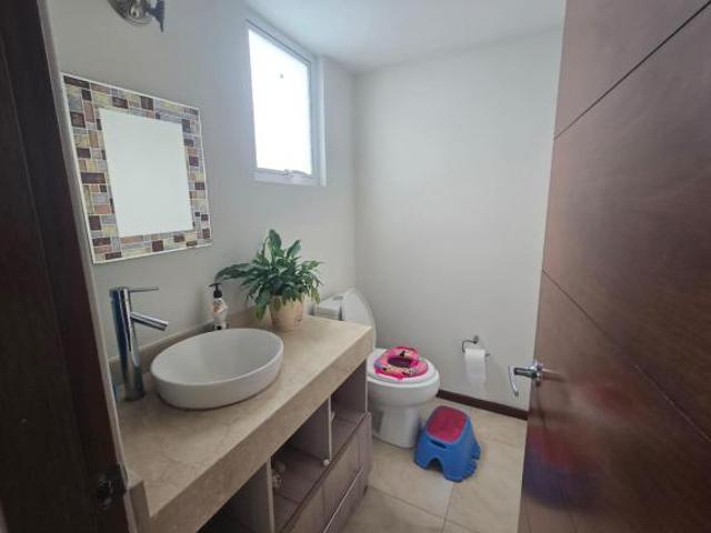 CASA EN VENTA EN CALIMAYA, BOSQUE DE LAS FUENTES