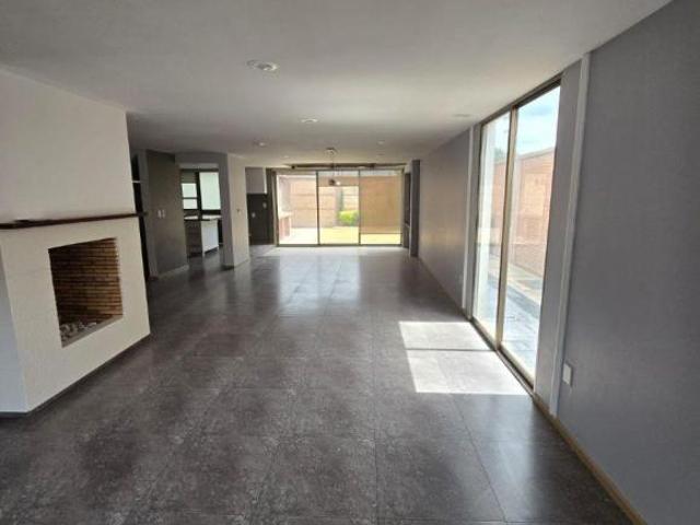 CASA EN VENTA EN CALIMAYA. VALLE DE LAS FUENTES