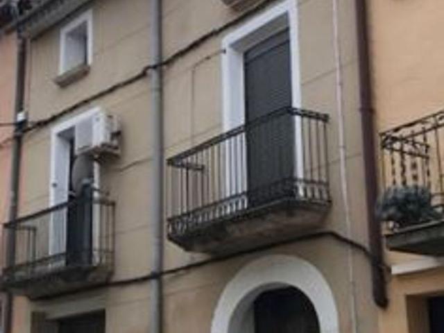 Casa en venta en calle Major, Alcanó, de 152 m² 3 habitaciones por 115.000