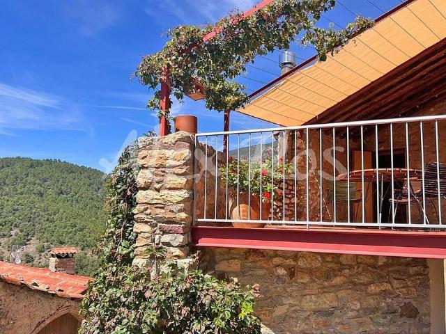 Casa en venta en calle Major, Arsèguel, de 150 m² 3 habitaciones por 470.000
