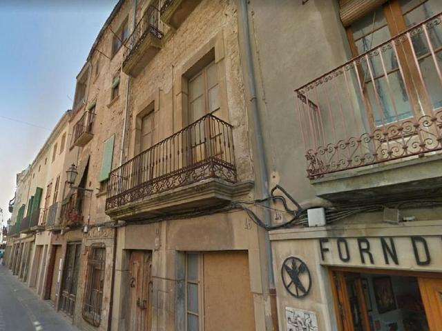 Casa en venta en calle Major, Cervera, de 200 m² 4 habitaciones por 37.000