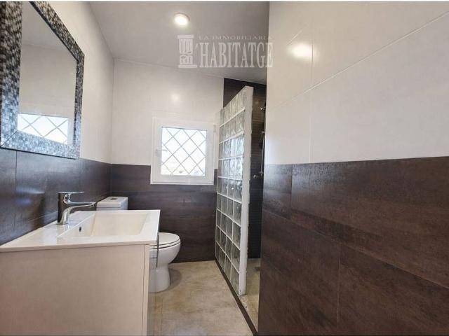 Casa en venta en calle Major, Collsuspina, de 95 m² 4 habitaciones por 220.000