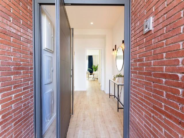 Casa en venta en calle Mare de Déu de Núria, Sant Fruitós de Bages, de 246 m² 4 habitaciones por 550.000
