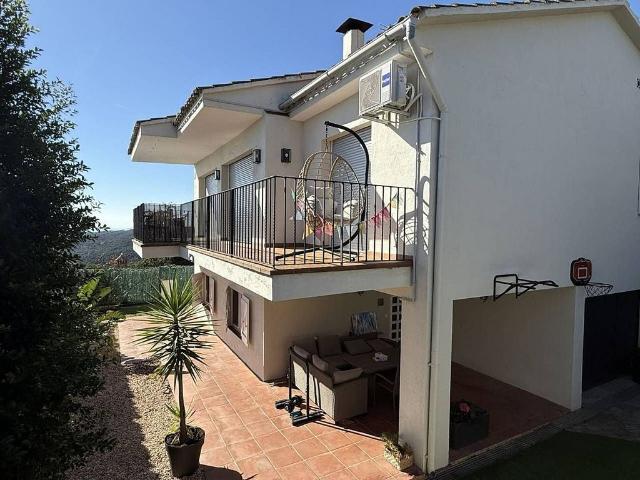 Casa en venta en calle Maresme, Lloret de Mar, de 100 m² 4 habitaciones por 420.000