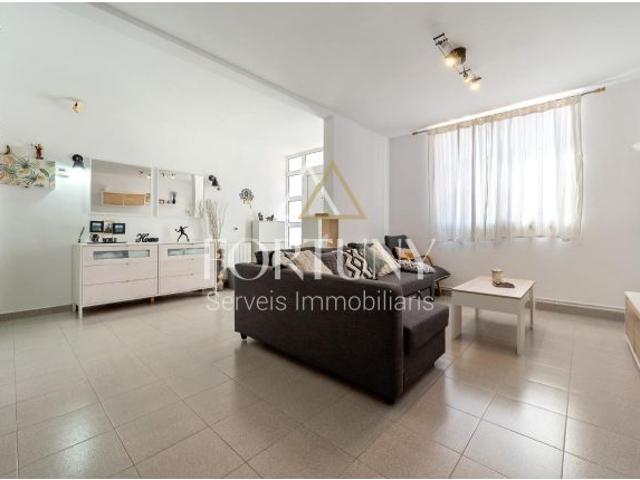 Casa en venta en calle Mora debre, Reus