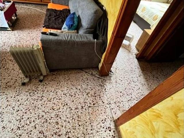 Casa en venta en calle A, Cabra del Camp, de 140 m² 4 habitaciones por 165.000