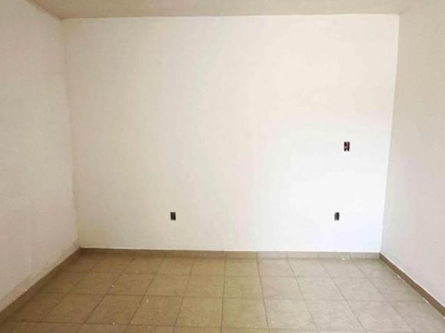 Casa en venta en calle Alondras, Parque Residencial Coacalco