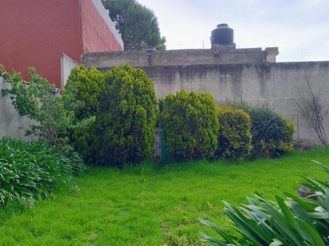 Casa en Venta en calle Brasil, Colonia Americas, Toluca, Estado de México
