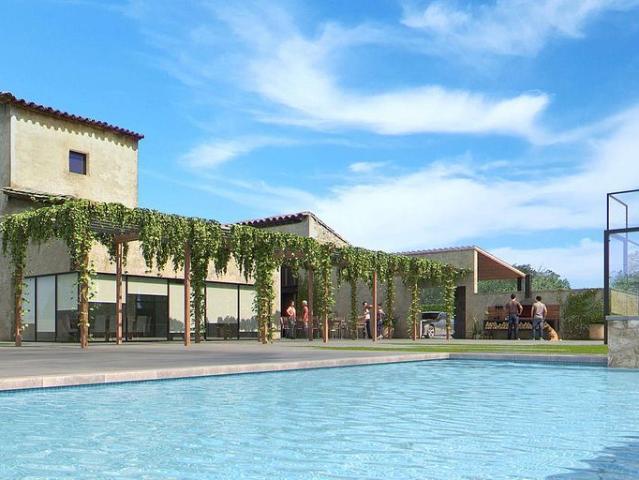 Casa en venta en calle Cal Ferrer Pages, Vilobi d´Onyar, de 603 m² 5 habitaciones por 710.000