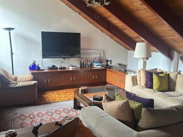 CASA EN VENTA EN CALLE CERRADA EN LA HERRADURA