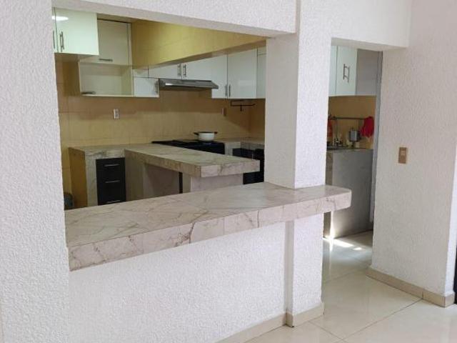 CASA EN VENTA EN CALLE CINCO DE MAYO SAN TANTA MARIA AZTAHUACAN IZTAPALAPA