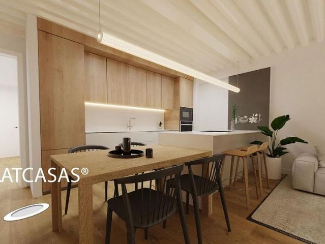 Casa pareada en venta en calle De Madrid, Rubí, de 95 m² 2 habitaciones por 320.000