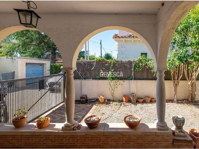 Casa en venta en calle De Montserrat, Matadepera, de 170 m² 5 habitaciones por 595.000