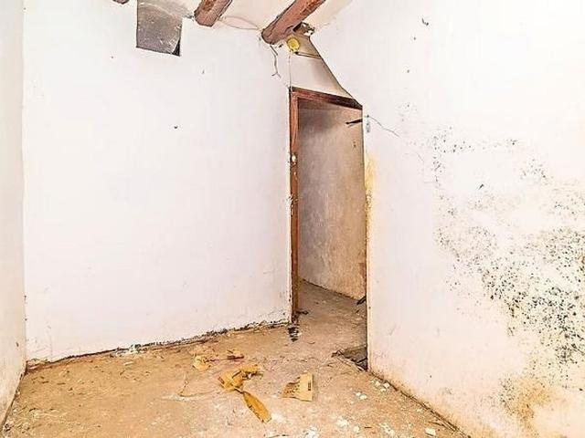 Casa en venta en calle De Mossèn Cinto Verdaguer, Arbeca, de 166 m² 3 habitaciones por 22.000