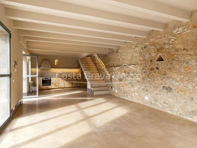 Casa en venta en calle De Barris i Buixó, Palafrugell, de 185 m² 3 habitaciones por 600.000