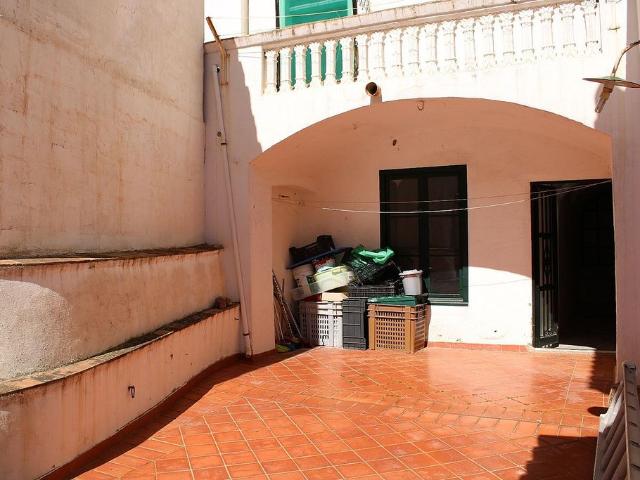 Casa en venta en calle De Bonaventura Carreras, Begur, de 287 m² 6 habitaciones por 770.000