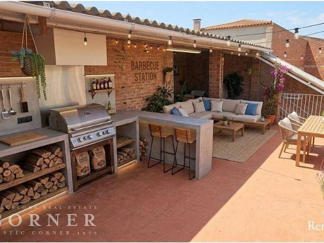 Casa en venta en calle De Catalunya, Sant Llorenç d´Hortons, de 217 m² 4 habitaciones por 279.000
