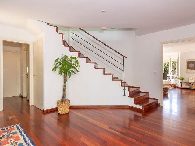 Chalet en venta en calle De la Mata, Matadepera, de 412 m² 6 habitaciones por 715.000