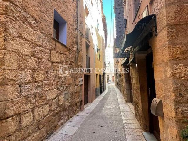Casa en venta en calle De la Civaderia, Montblanc, de 165 m² 3 habitaciones por 75.000