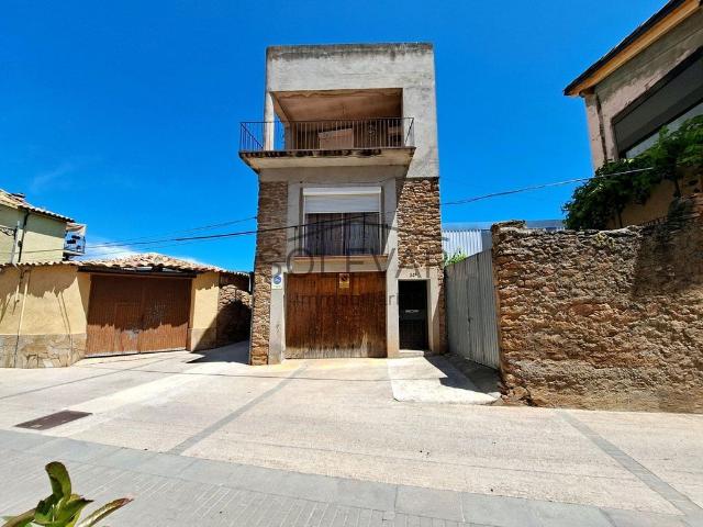 Chalet en venta en calle De la Font de Caps, Talarn, de 314 m² 3 habitaciones por 195.000