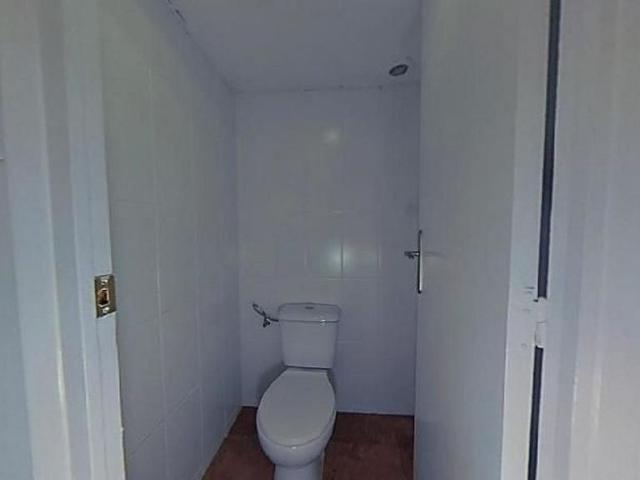 Casa en venta en calle De la Jota, Barcelona, de 200 m² 5 habitaciones por 464.540