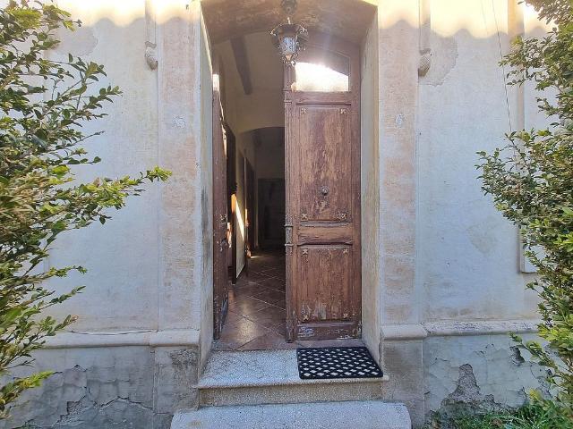 Casa en venta en calle De Sant Josep, Sant Quirze de Besora, de 135 m² 4 habitaciones por 175.000