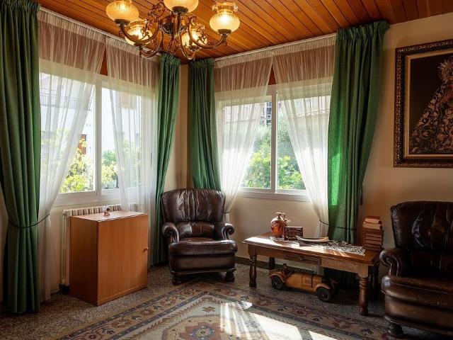 Casa en venta en calle De Sant Salvador D'horta, Girona, de 207 m² 5 habitaciones por 790.000