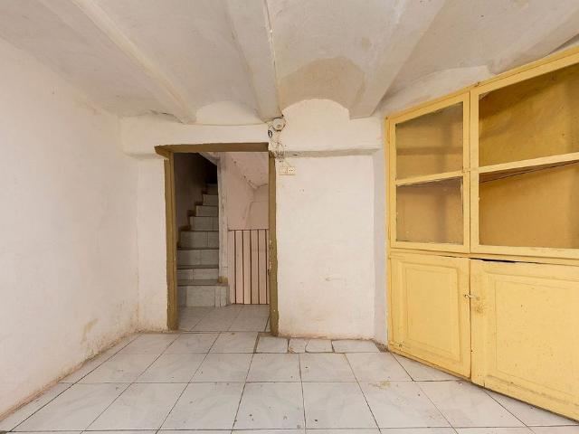 Casa en venta en calle De Santa Clara, Tortosa, de 69 m² 3 habitaciones por 19.000