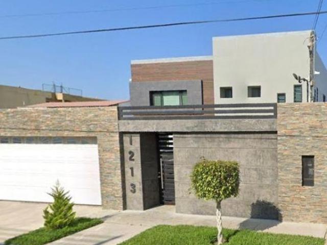 CASA EN VENTA EN CALLE DEL CANTIL NUMERO 1213, FRACCIONAMIENTO PLAYAS DE TIJUANA