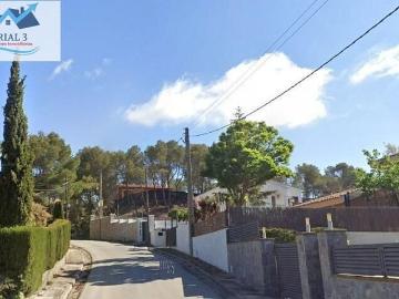 Chalet en venta en calle Del Mas Enric, Castellbell i el Vilar, de 139 m² 3 habitaciones por 157.320