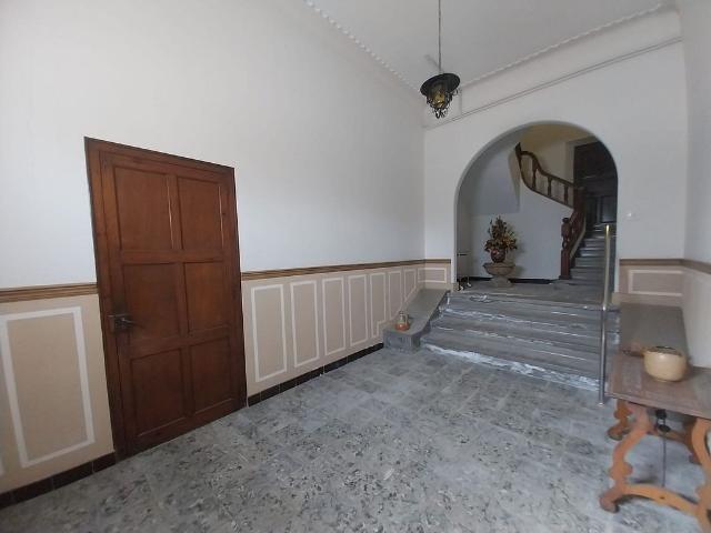 Casa adosada en venta en calle Del Molí, Bellcaire d´Empordà, de 800 m² 7 habitaciones por 590.000