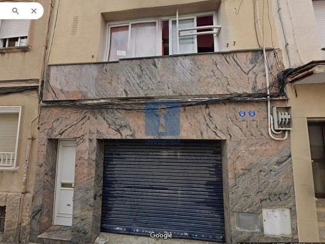 Casa adosada en venta en calle Del Pilar, Premià de Mar, de 251 m² 4 habitaciones por 425.460