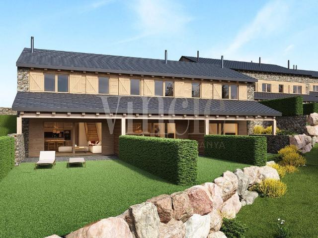 Casa en venta en calle Del Serrat, Bellver de Cerdanya, de 219 m² 3 habitaciones por 540.000