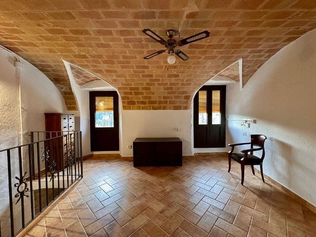 Casa en venta en calle Dels Arcs, Cruïlles, de 292 m² 2 habitaciones por 450.000
