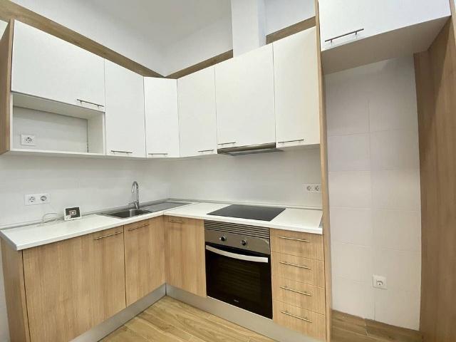 Casa en venta en calle D'en Fontrodona, Barcelona, de 150 m² 3 habitaciones por 470.000