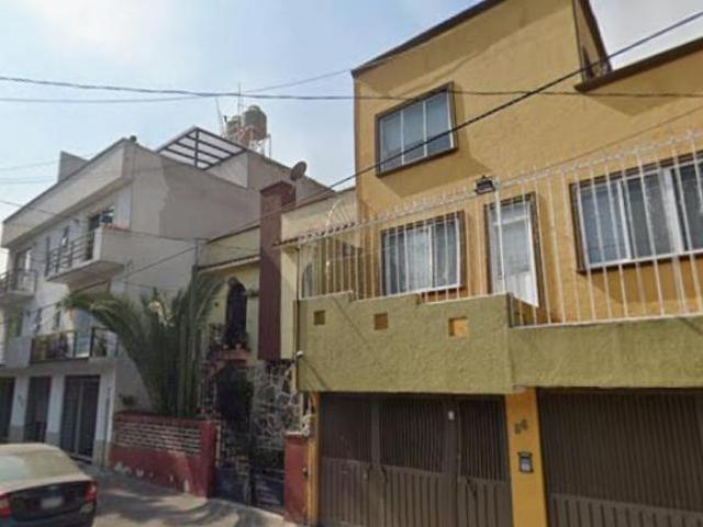Casa en Venta en Calle Frambuesa #86
