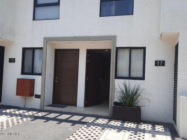 Casa en Venta en Calle Francisco Landino, Miguel Hidalgo RU 24 4715