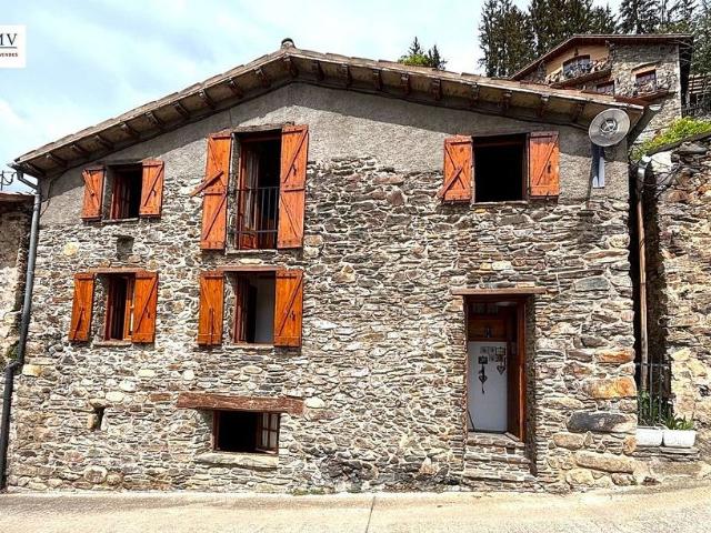Casa en venta en calle Grau la, Vilallonga de Ter, de 146 m² 3 habitaciones por 398.000