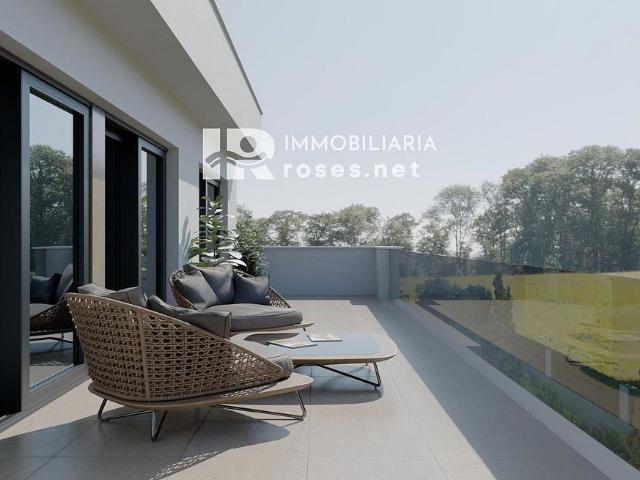 Casa en venta en calle Huelva, Roses, de 165 m² 4 habitaciones por 599.000