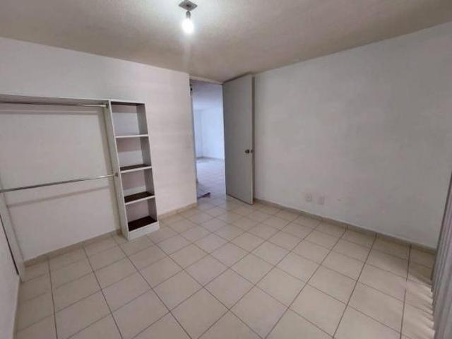 CASA EN VENTA EN CALLE IGNACIO ALLENDE, CLAVERIA, AZCAPOTZALCO