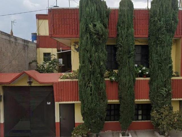 Casa en Venta en Calle Jazmin #2