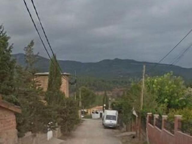 Chalet en venta en calle La Carena, Castellbell i el Vilar, de 107 m² 3 habitaciones por 185.000