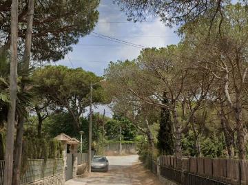 Chalet en venta en calle La Cerdanya, Vilanova del Vallès, de 144 m² 3 habitaciones por 242.000